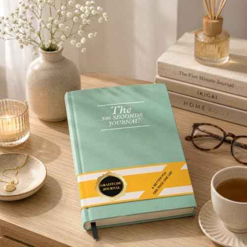 Gratitude Journal for Women & Men – 300 Seconds Journal with Prompts for Mindfulness, Self Care & Positive Thinking, Daily Reflection, Light Green Linen Cover