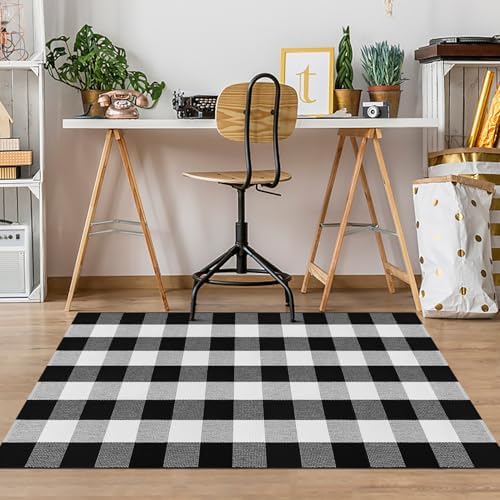 3x5 Ft Buffalo Plaid Area Rug, Black and White, Machine Washable