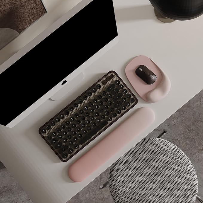 ErgoEase Ergonomic Mouse Pad - Image 2